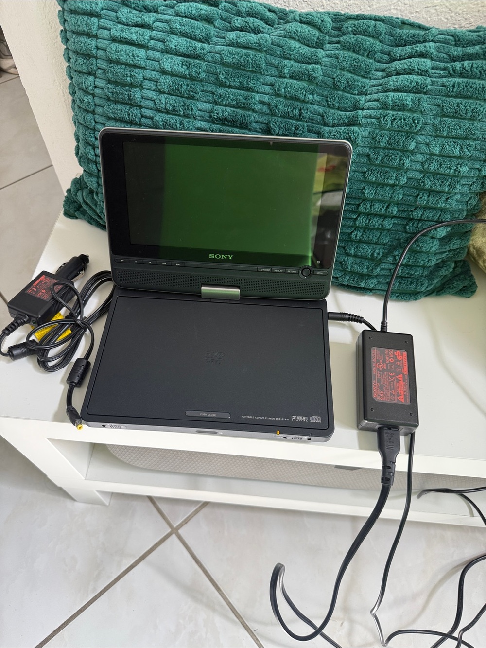 Sony Portable DVD Player in Black